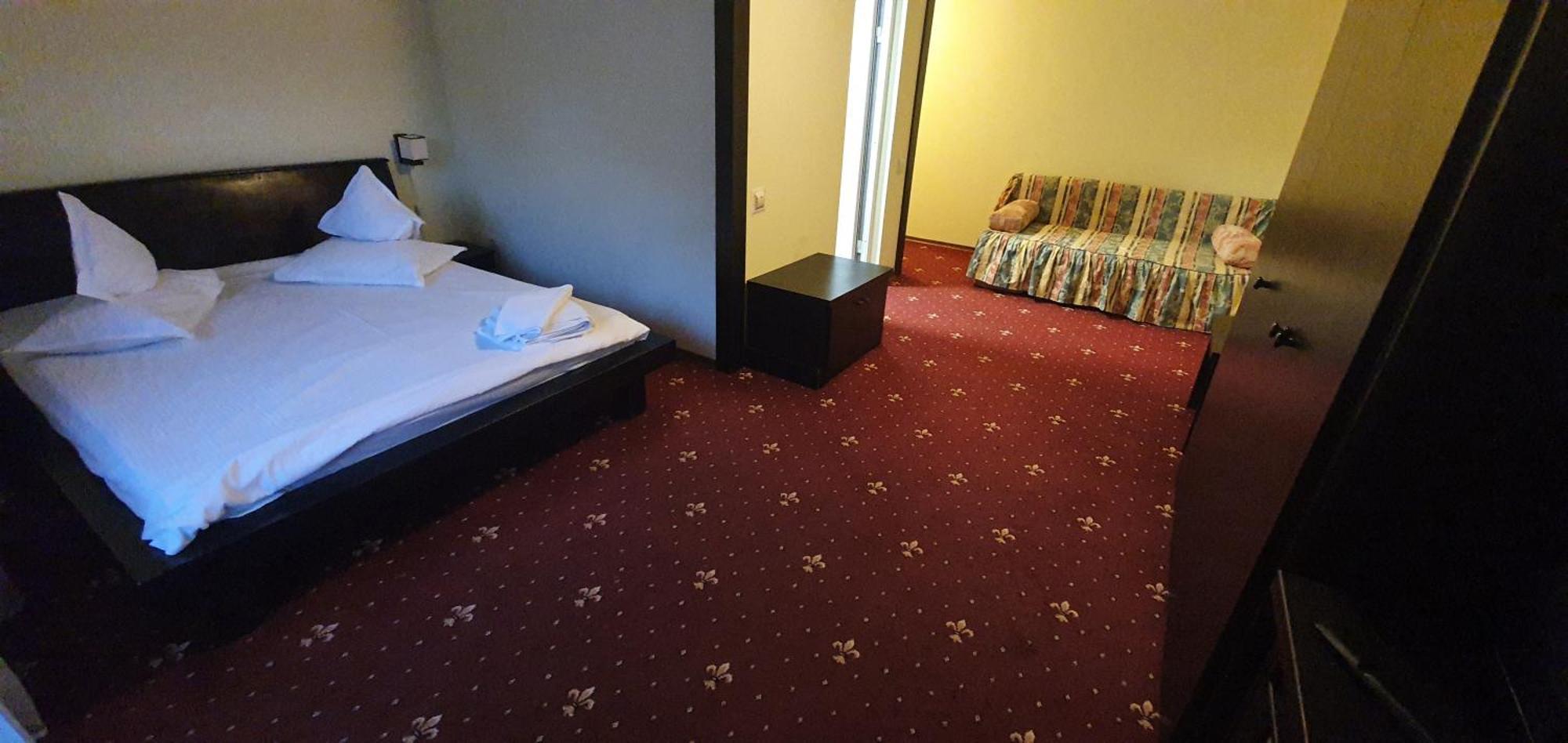 Hotel Casa Frent Predeal Zimmer foto